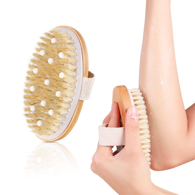 Lightweight bamboo body brush for daily skincare
